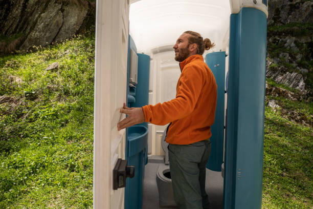 Best High-end porta potty rental  in Mchenry, IL